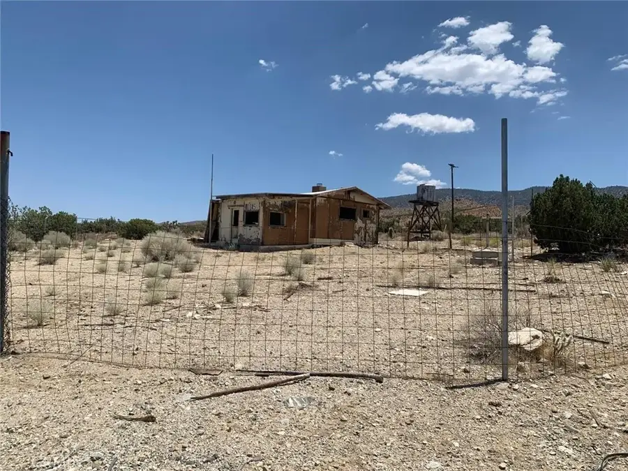 0 Vic Ave Z4 234 Ste, Llano, CA 93544 - #3