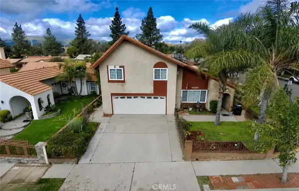 15305 La Valle, Sylmar, CA 91342