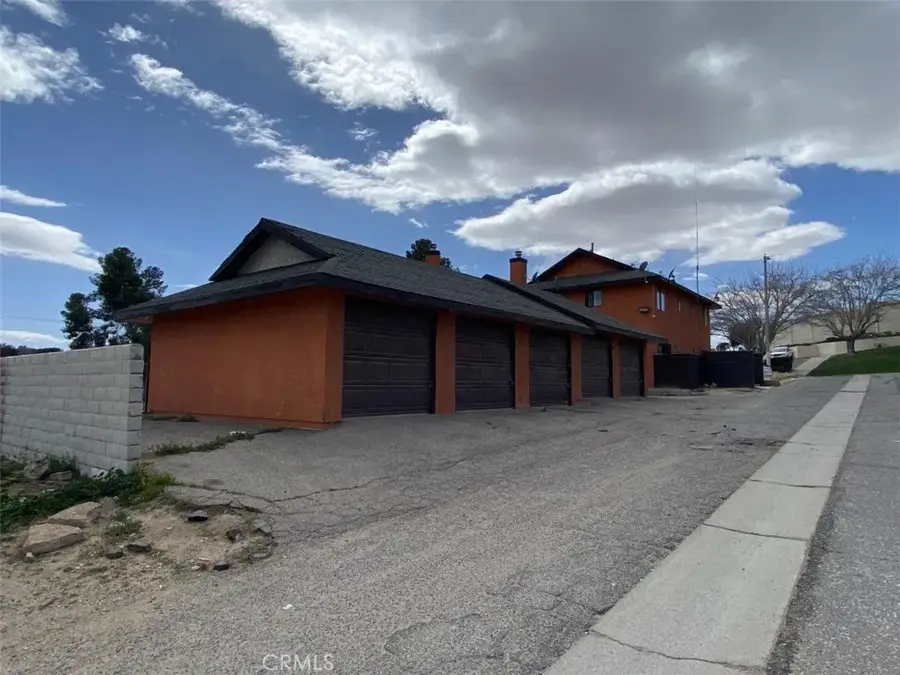 Address Withheld By Seller, Victorville, CA 92395 - #3