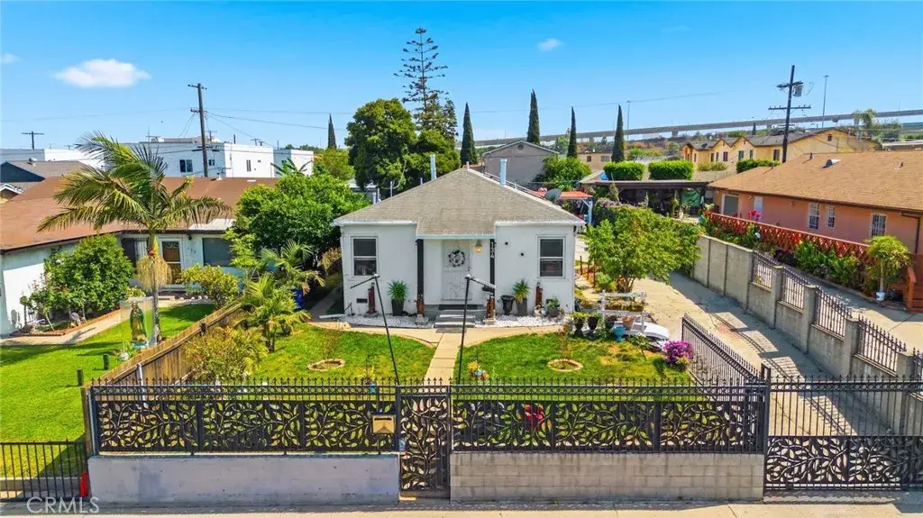 134 W 113th, Los Angeles, CA 90061 - #1