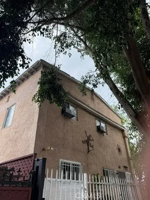 300 E 42nd Place, Los Angeles, CA 90011 - #1