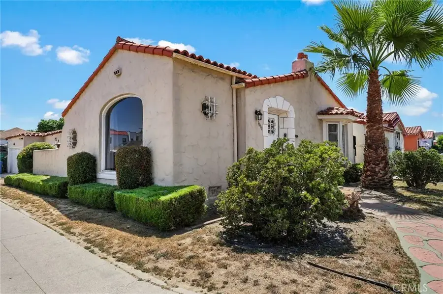 1030 W 80th, Los Angeles, CA 90044 - #2