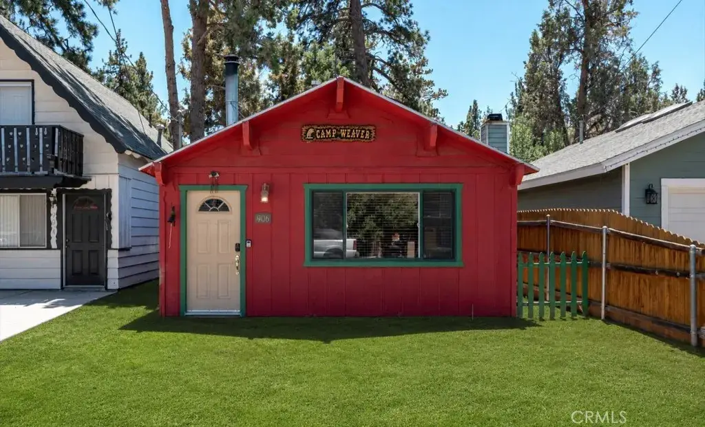 906 W Country Club Boulevard, Big Bear City, CA 92314 - #1