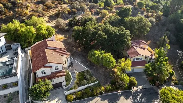 24923 Bella Vista, Newhall, CA 91321