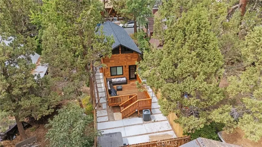 547 Holmes, Sugarloaf, CA 92386 - #2