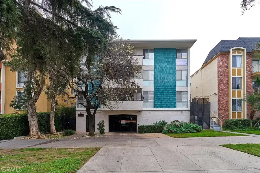 244 S La Fayette Park #301, Los Angeles, CA 90057 - #2