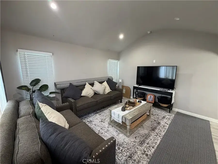 14906 S Lime Ave, Compton, CA 90221 - #3
