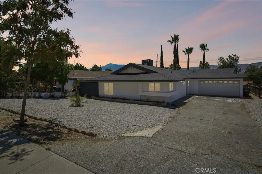 546 W Indian School Lane, Banning, CA 92220 - #2