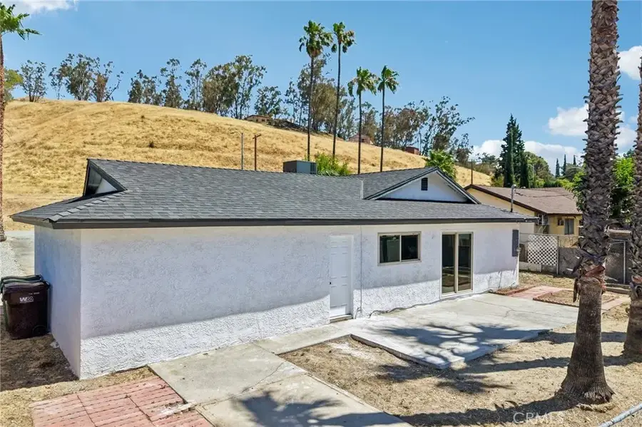 546 W Indian School Lane, Banning, CA 92220 - #3