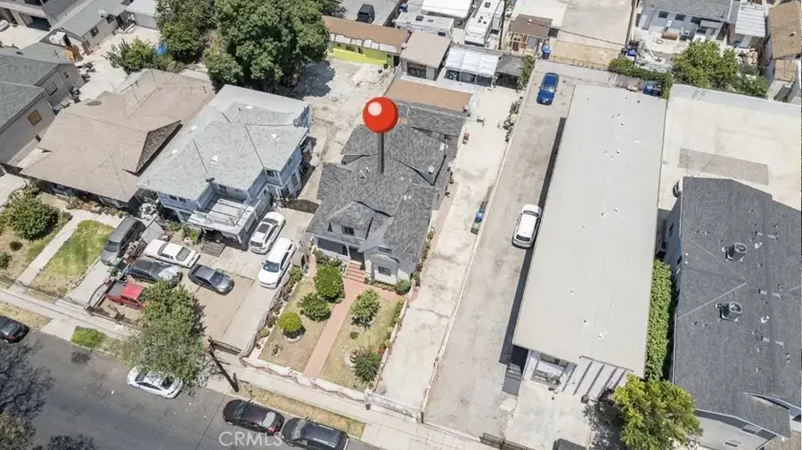 221 E 25th, Los Angeles, CA 90011 - #3