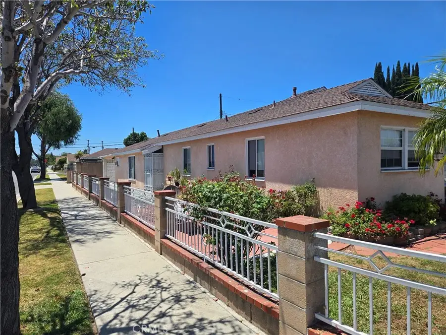 9158 Olive, Bellflower, CA 90706 - #3