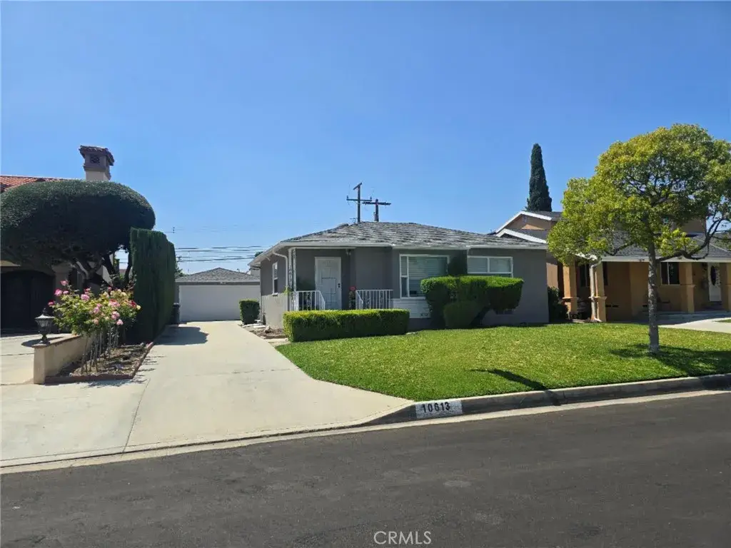 10613 Shellyfield, Downey, CA 90241 - #1