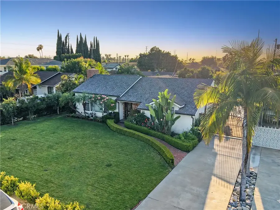 10011 Wiley Burke, Downey, CA 90240 - #2