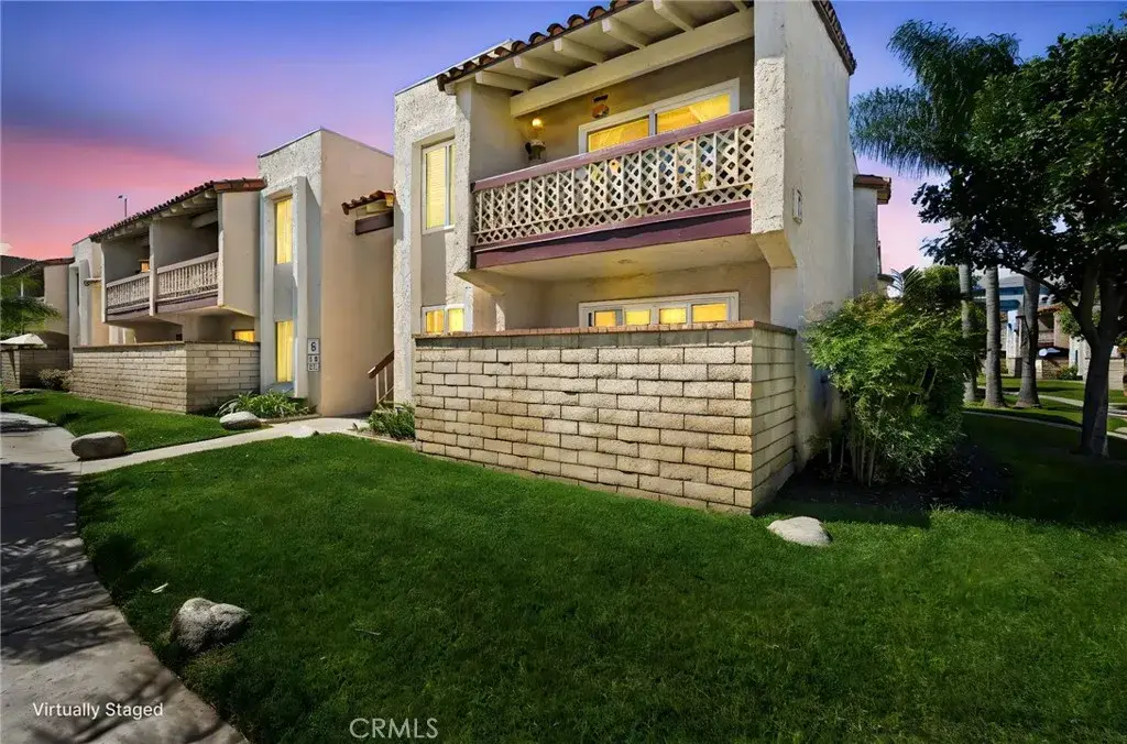 700 W La Veta #C7, Orange, CA 92868 - #1