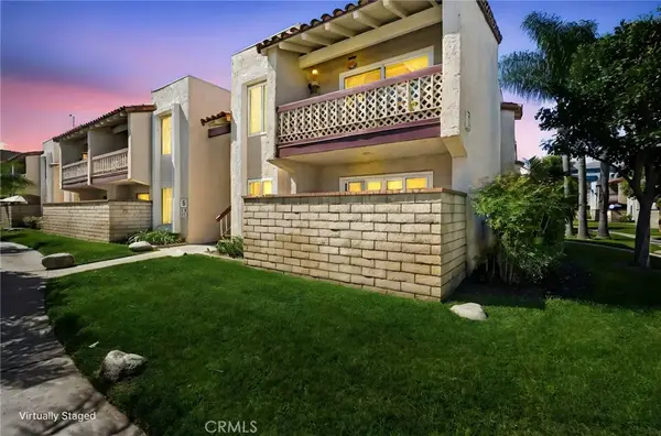700 W La Veta #C7, Orange, CA 92868