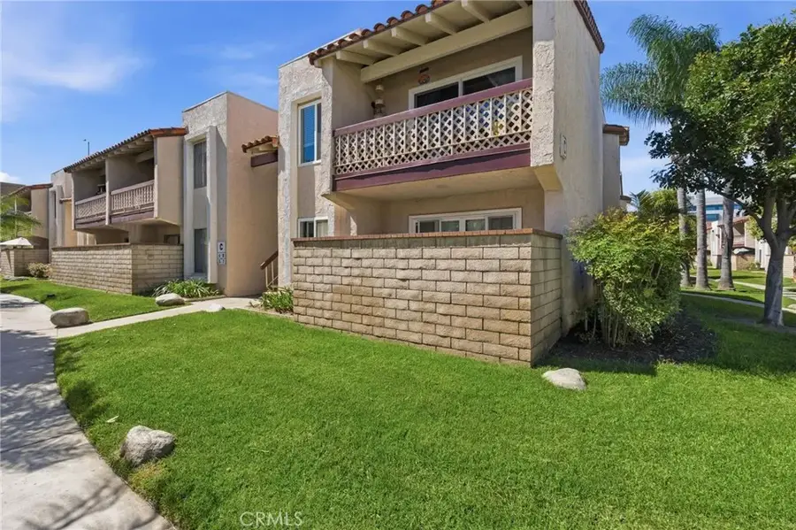 700 W La Veta #C7, Orange, CA 92868 - #2