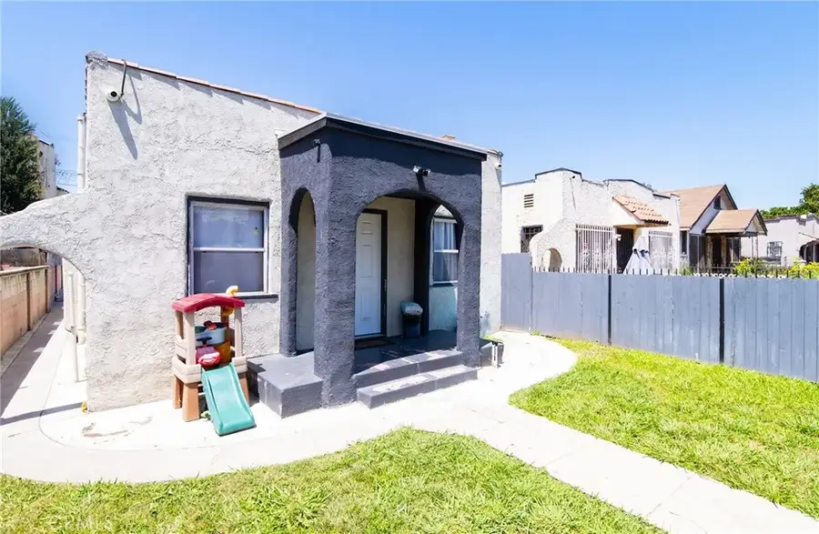 1455 W 60th Street, Los Angeles, CA 90047 - #3