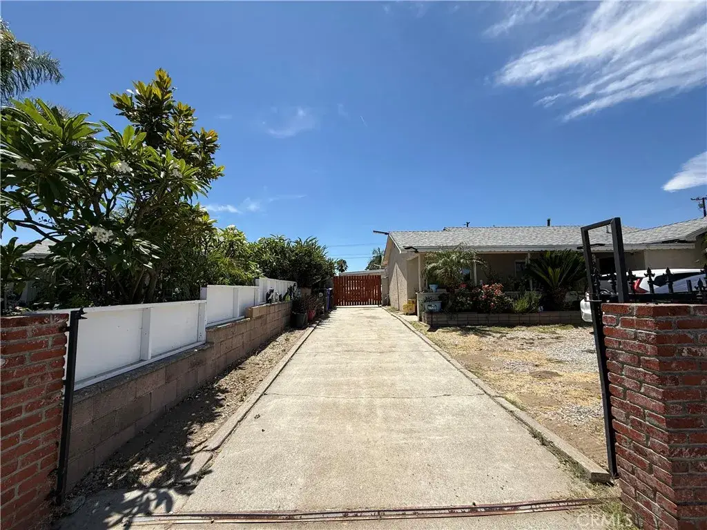 7720 Alder Avenue, Fontana, CA 92336 - #1
