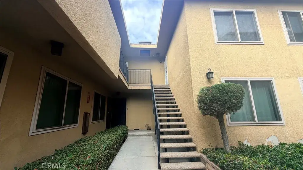110 E Hillcrest, Inglewood, CA 90301 - #1