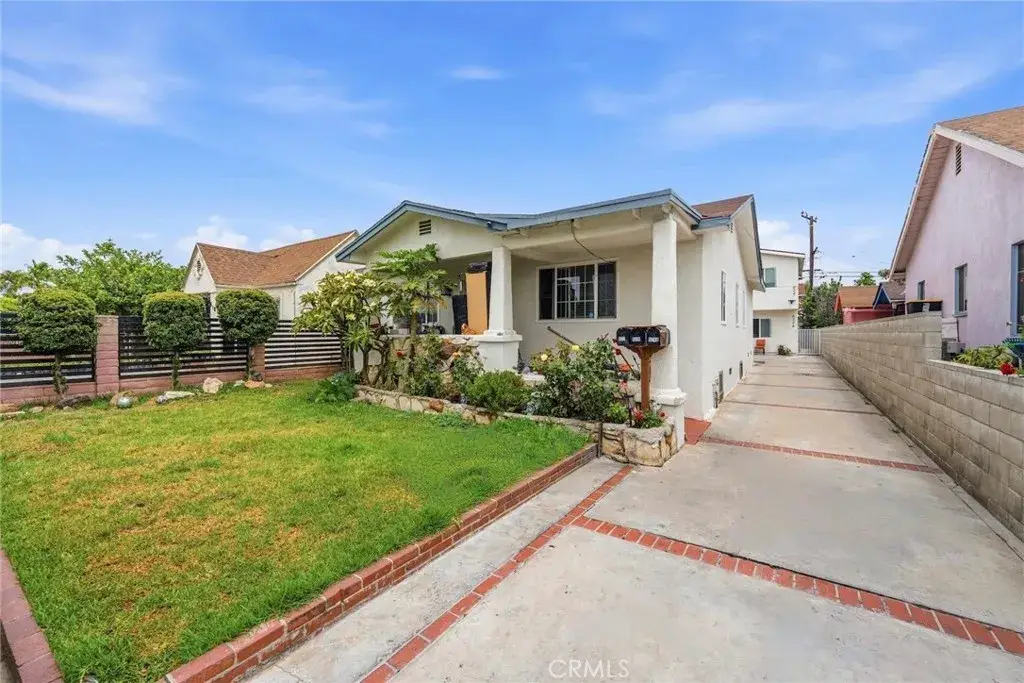 622 Eastmont, Los Angeles, CA 90022 - #1