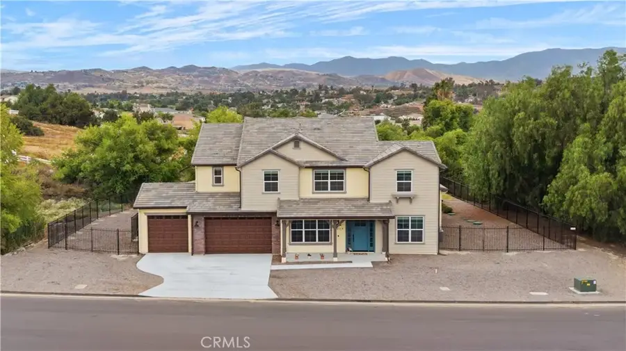 16519 Ginger Creek Drive, Riverside, CA 92504 - #2