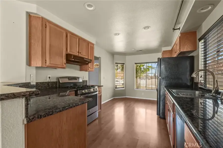 589 Iona Court, Escondido, CA 92027 - #2