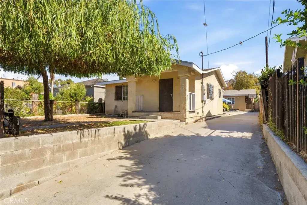 652 W 87th, Los Angeles, CA 90044 - #1