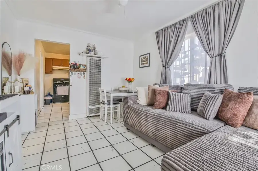 10908 Willowbrook, Los Angeles, CA 90059 - #3