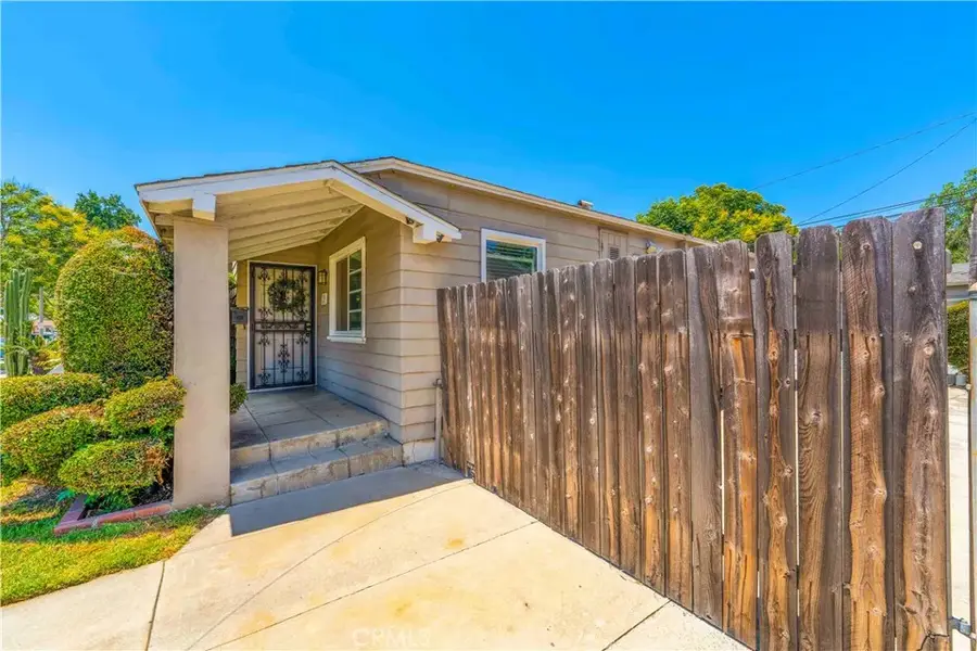 219 E Bort Street, Long Beach, CA 90805 - #3