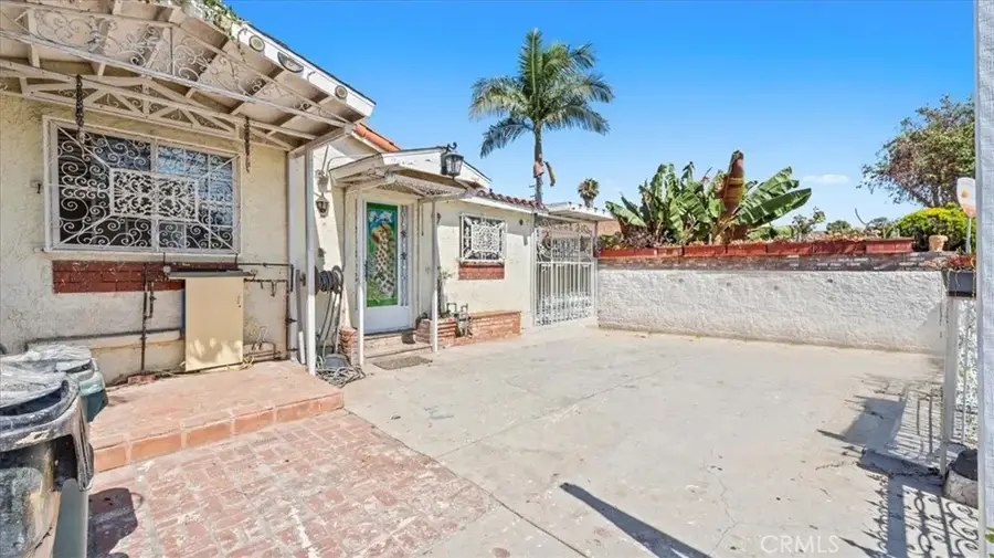 9501 Baird Ave, Los Angeles, CA 90002 - #2
