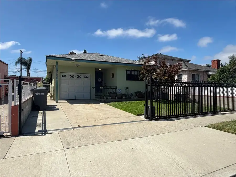 2938 Los Flores, Lynwood, CA 90262 - #3