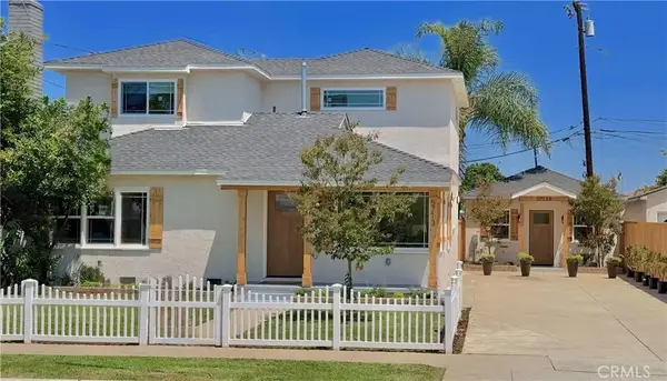 5713 E Wardlow, Long Beach, CA 90808