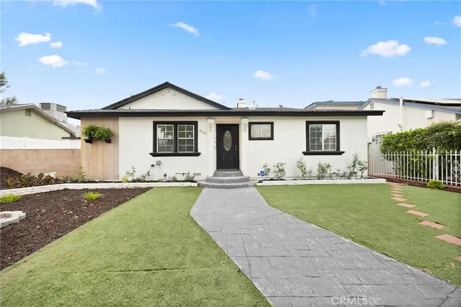 11213 Haskell Avenue, Granada Hills, CA 91344 - #3