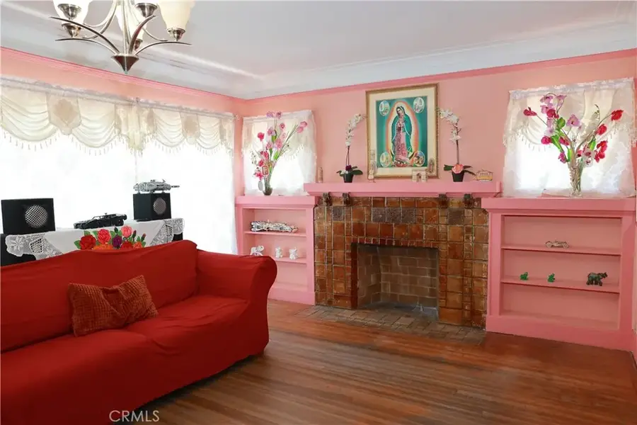 4131 S Hobart Boulevard, Los Angeles, CA 90062 - #2