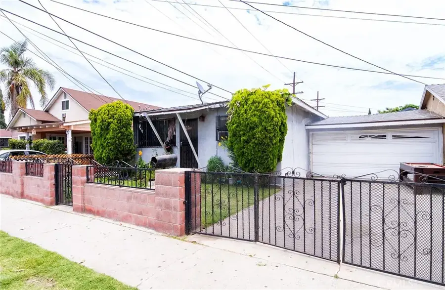 6938 Purdy Avenue, Bell Gardens, CA 90201 - #3