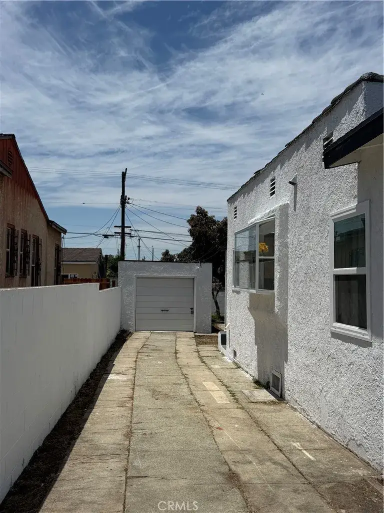 9151 La Salle, Los Angeles, CA 90047 - #2