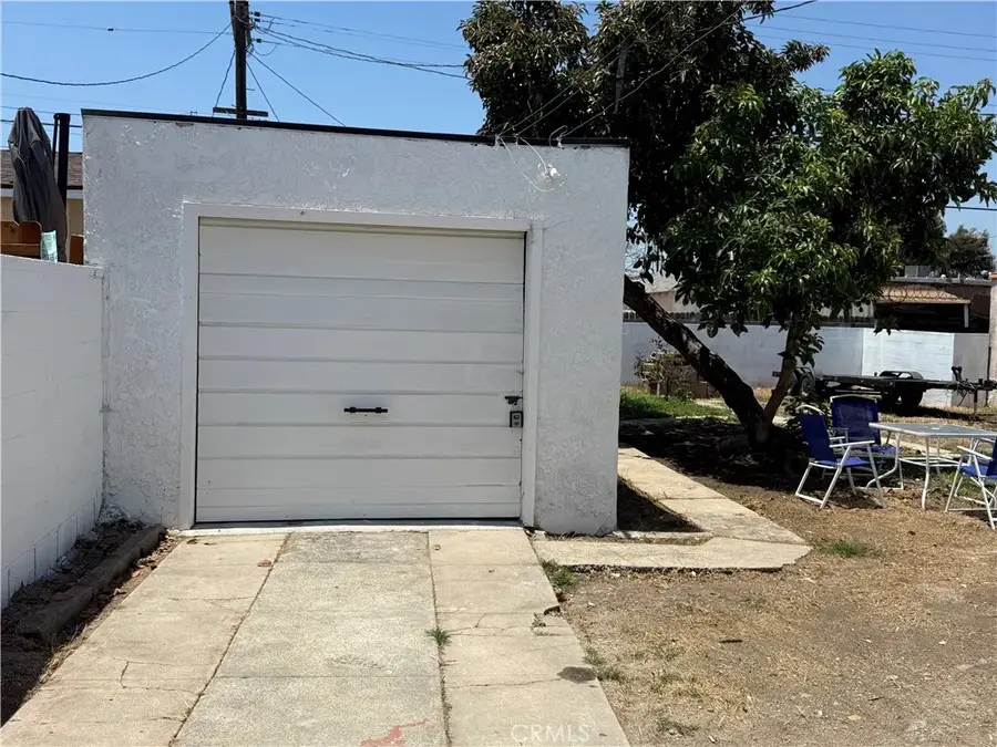 9151 La Salle, Los Angeles, CA 90047 - #3