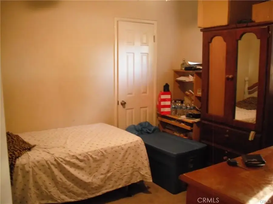 711 E Pine, Compton, CA 90221 - #3