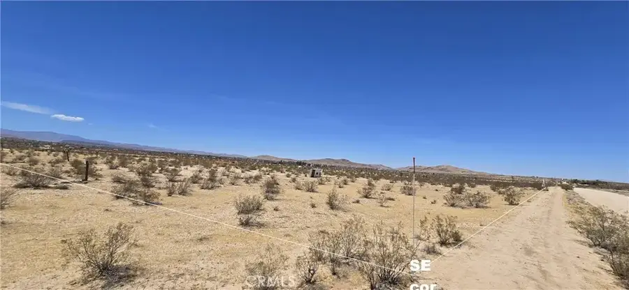 3510 Saddleback, Joshua Tree, CA 92252 - #3