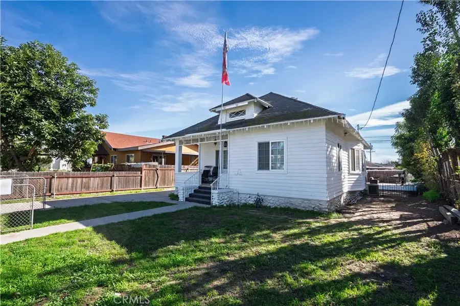 730 W 9th, Pomona, CA 91766 - #3