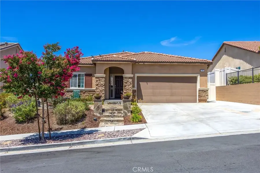 240 Country Club, Calimesa, CA 92320 - #2