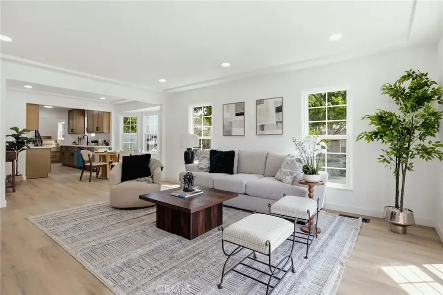 2401 W 78th, Inglewood, CA 90305 - #3