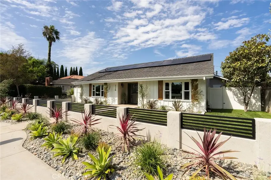 226 Santa Isabel Ave, Costa Mesa, CA 92627 - #2