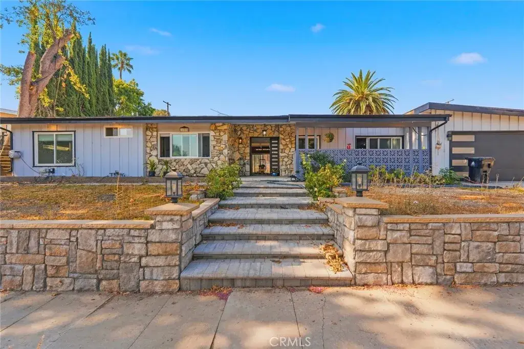 24222 Caris, Woodland Hills, CA 91367 - #1