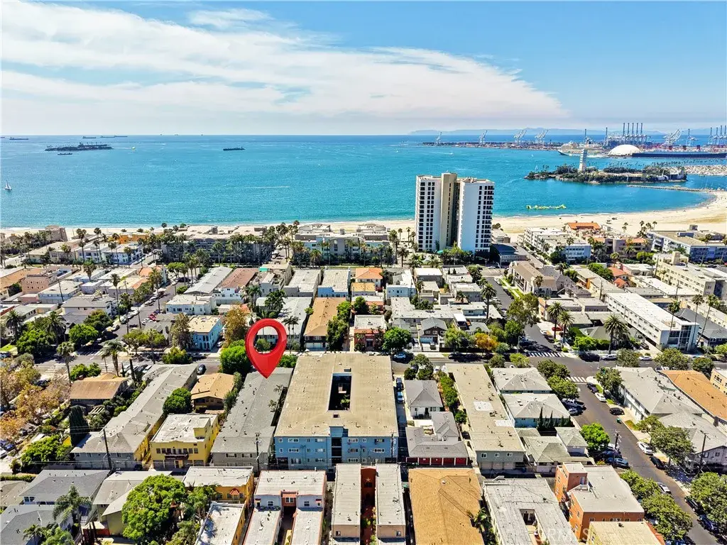 1405 E 1st #10, Long Beach, CA 90802 - #1