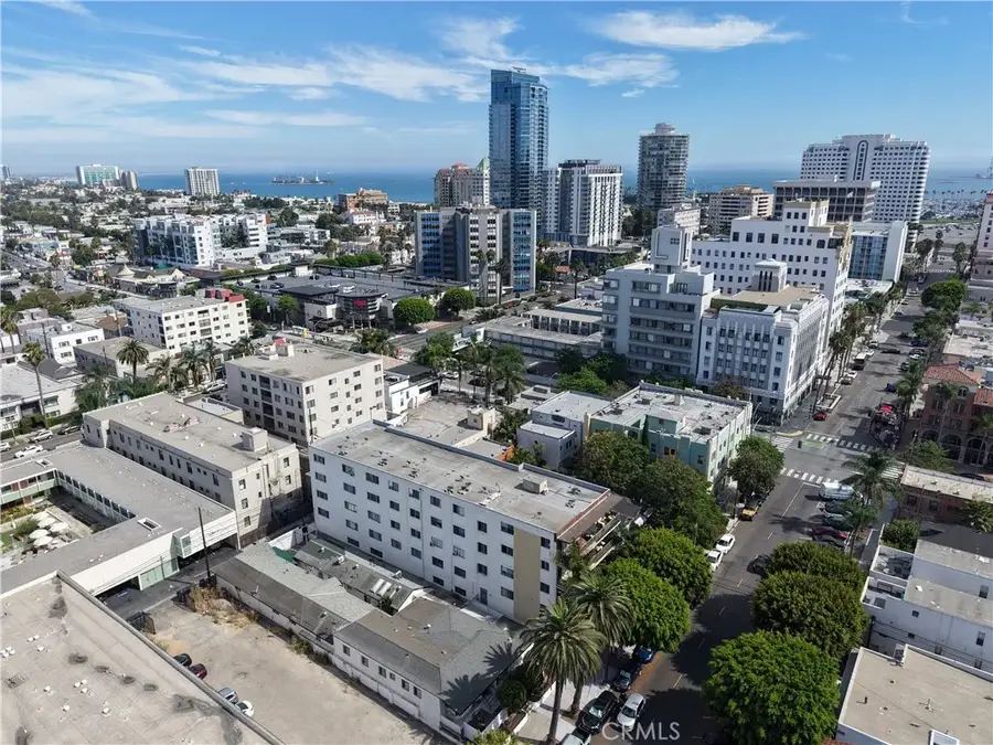 230 Linden Avenue #504, Long Beach, CA 90802 - #2
