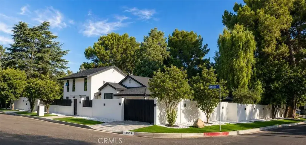 5509 Oakdale, Woodland Hills, CA 91364 - #1