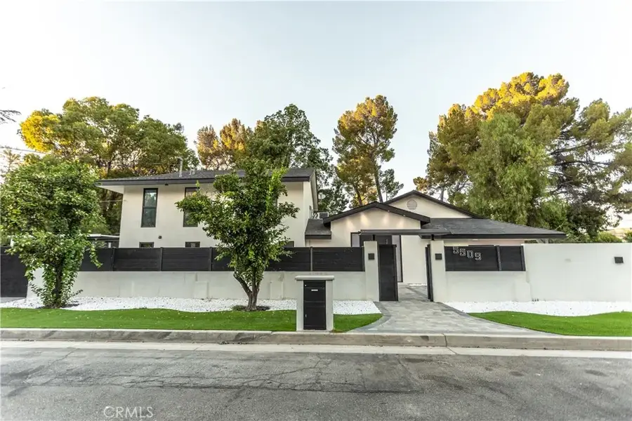 5509 Oakdale, Woodland Hills, CA 91364 - #2
