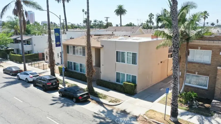 921 Pacific Avenue #10, Long Beach, CA 90813 - #2
