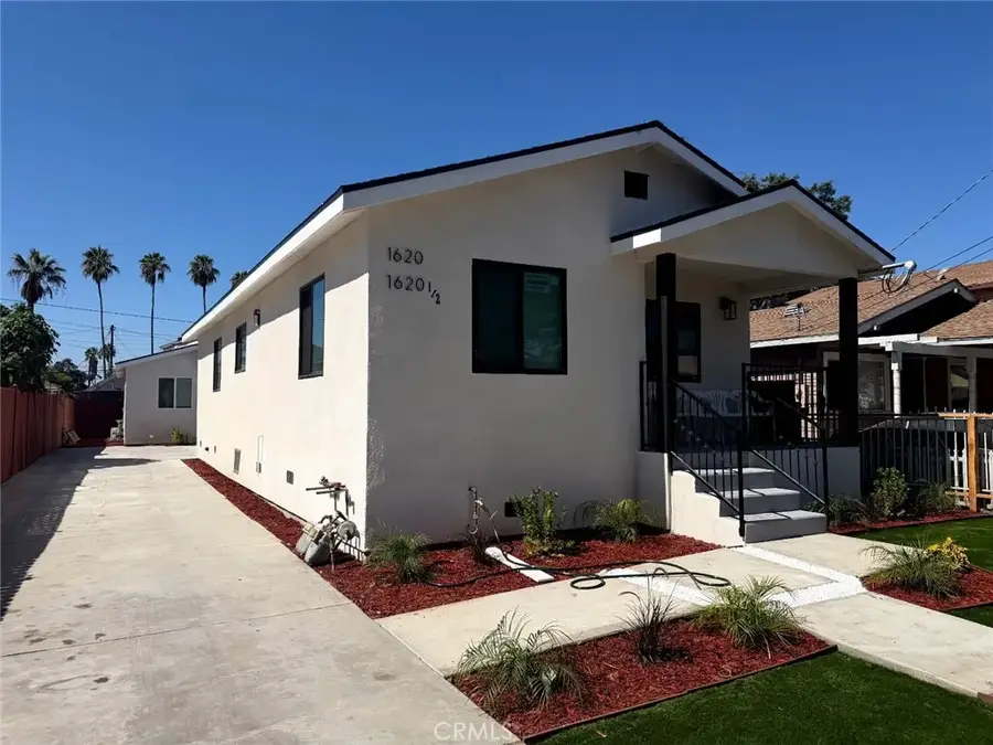 1620 E 33rd, Los Angeles, CA 90011 - #2